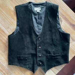 Arizona Jean Company - Black Suede Western Vest​​​​